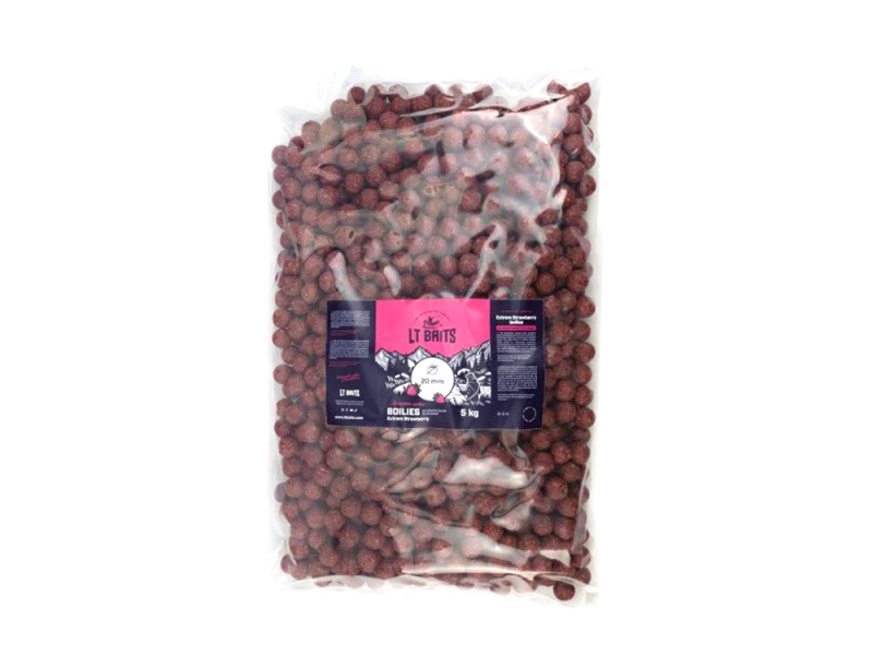 LT BAITS Boilies Extreme Strawberry 5kg