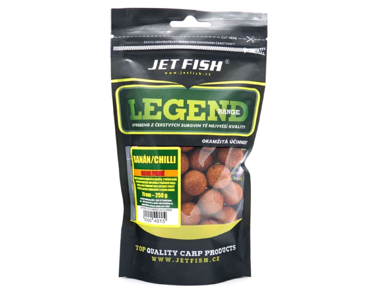 JET FISH Legend Range Extra Tvrdé Boilie 250g Banán Chilli
