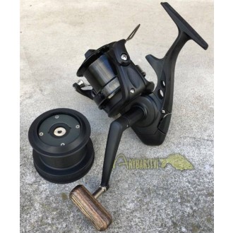 OKUMA Naviják Custom Black CB-80