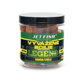 JET FISH Legend Range Vyvážené Boilie 250ml Banán Chilli