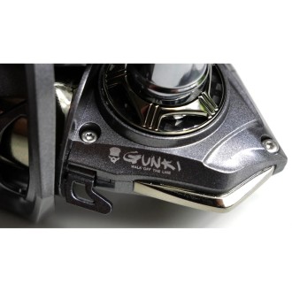 GUNKI Naviják Tribes FV 400