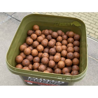 STARBAITS Boilie POWER FEEDZ Indian Hemp 20mm 1.8 kg